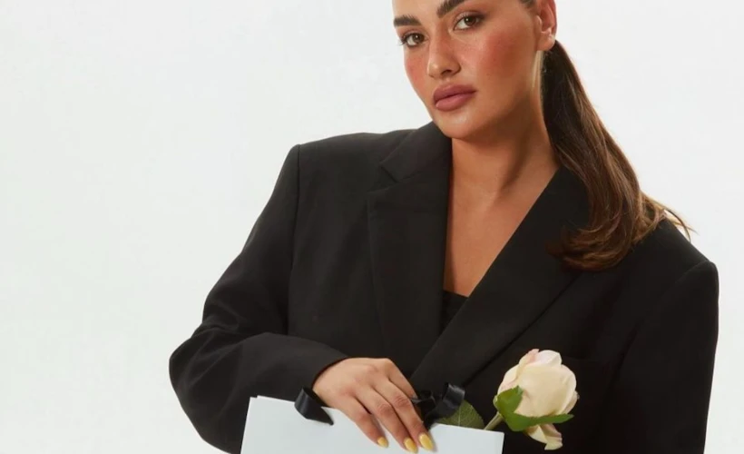 Büşra Dede ile: DéDé Cosmetic ve Yaratım Süreci Hakkında