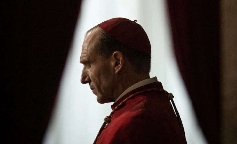 Conclave: Sandıkları Terk Etmeyen Kardinaller
