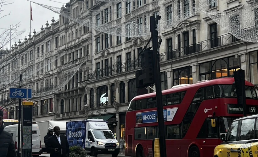 Şehirlerden İlham: Londra'da Huzur ve Karmaşa Arasında Yolculuk