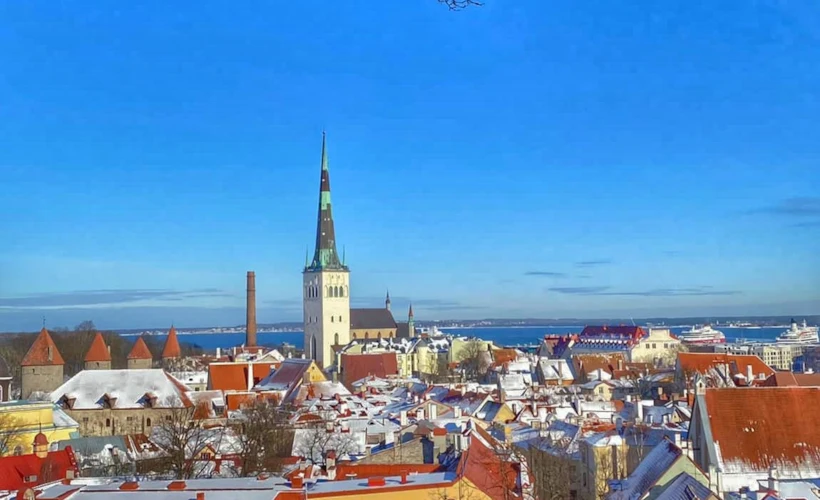 Tallinn: Çift Görünümlü Tek Şehir