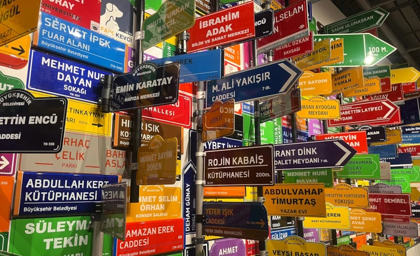 “Kayıp Alfabe” Sergisi: Hafızanın İzinde Bir Yolculuk