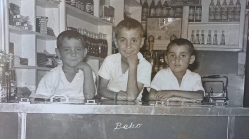 07-mustafa-karadumanin-adadaki-bufesi