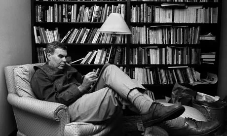 Raymond Carver: Tekinsizlik Duygusunun Yazarına Bakış