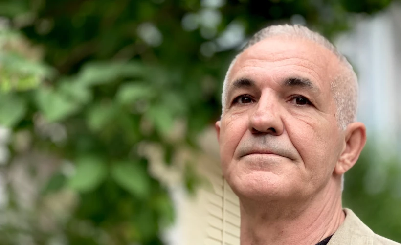 İsmail Güzelsoy ile: Edebiyatın Sunduğu Keşif Alanları Üzerine