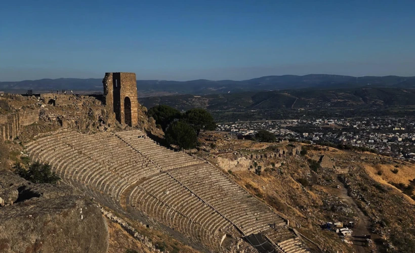 Bergama Tiyatro Festivali’nin Ardından: İnatla Geleceğe Bakmak