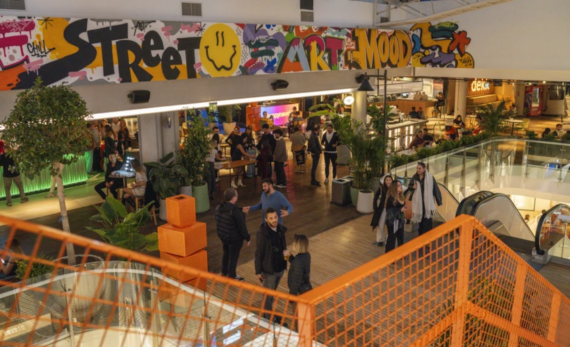 Gastronomi, Sanat, Eğlence ve Fazlası: dekk, Harbiye’den sonra akmerkez’de