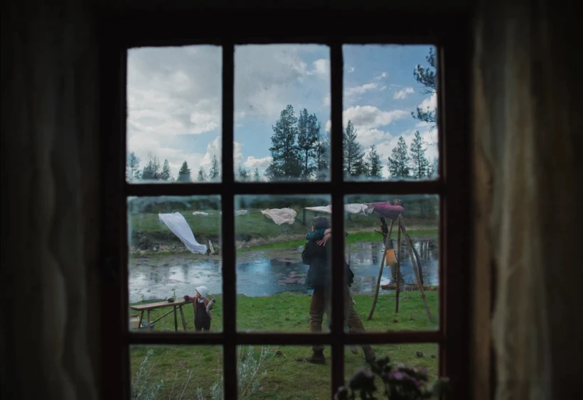 house_hug