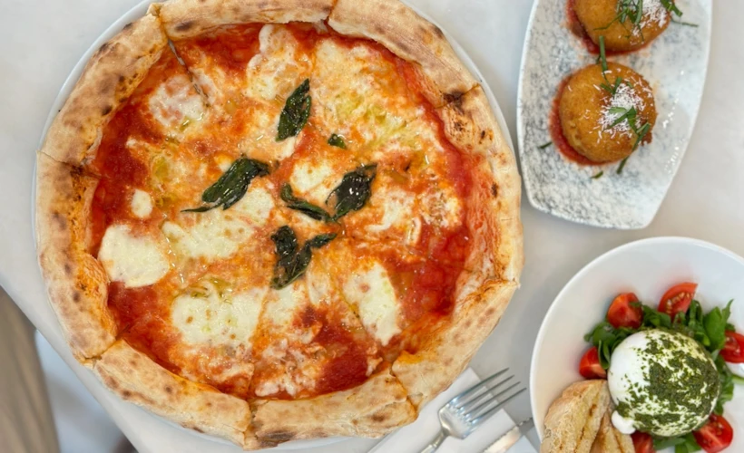 Pizzeria Il Pellicano: Onuncu Yılında, İmza Lezzetleriyle