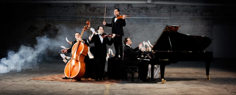 janoska-ensemble-copyright-julia-wesely-5-scaled-e1701880234670-2524x1017