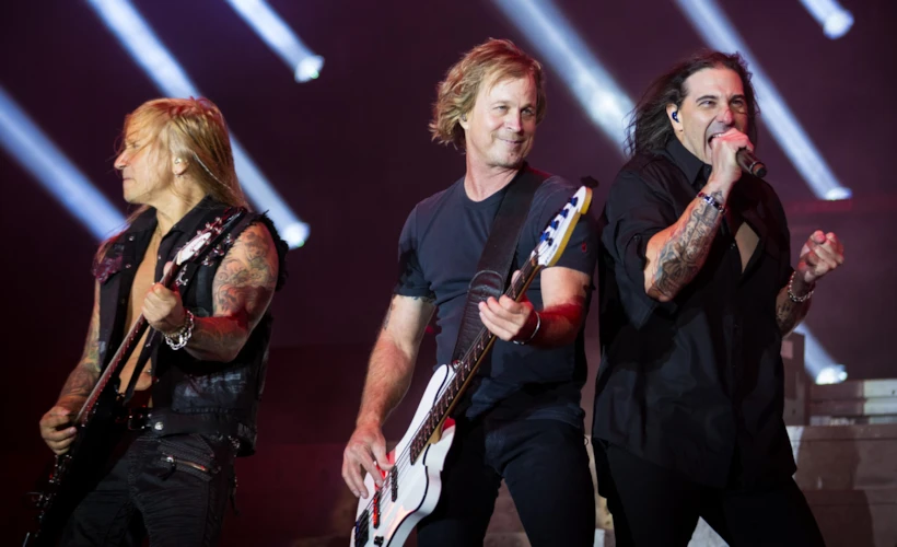 Savatage ve Alice Cooper: Rock Dünyasının İki Devini Ağırlamaya Hazırlanırken