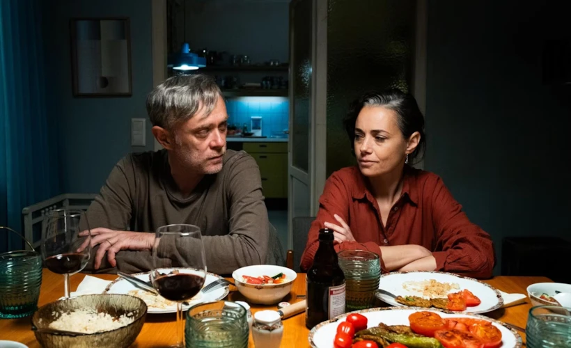 Sarı Zarflar: Hepimizin Üzerinde Durduğu O Karanlık!