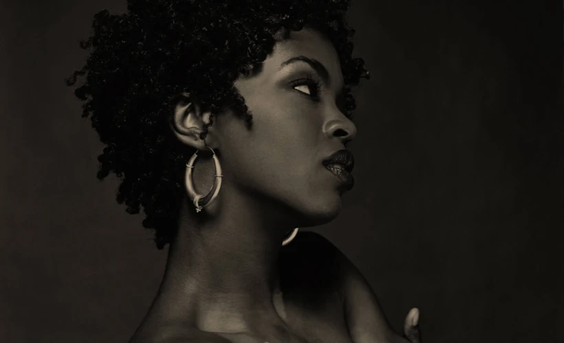 Lauryn Hill: Hiç Gitmemiş Gibi Tekrar Sahnede