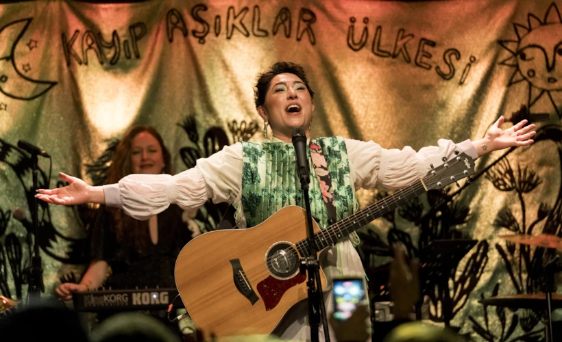 Kalben ile: "Kayıp Aşıklar Ülkesi" Üzerine Sohbet