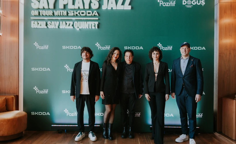 Caza Yeni Bir Soluk: Say Plays Jazz on Tour with Škoda