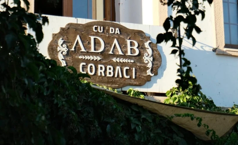 Adab Mutfak: Cunda'nın Mutfak Kültürünü Yansıtan Sofralar