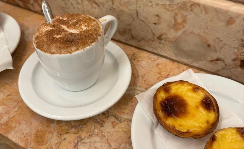Jerónimos Manastırı'nda Pastel de Nata: Keşifler Çağı'ndan Günümüze Uzanan Tarif
