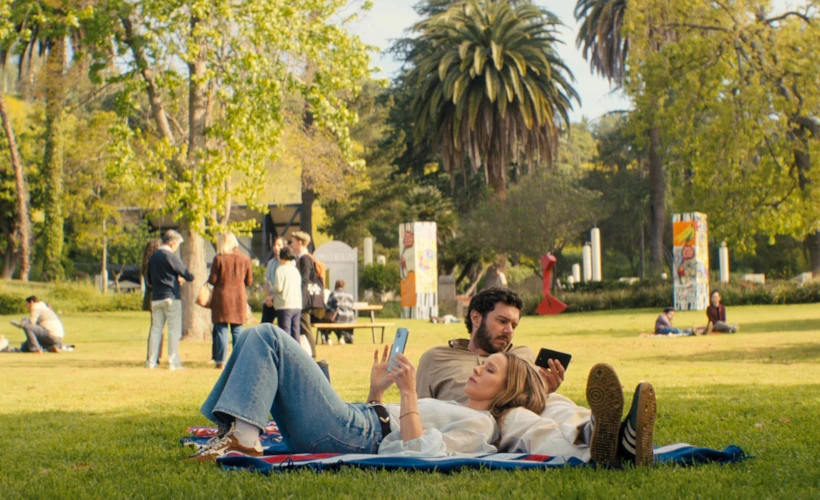 Netflix'te Bu Ay Neler Var: Yeni Filmler, Yeni Diziler