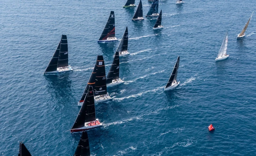 Les Voiles de Saint-Tropez: Yelkenlerle Gelen Sonbahar