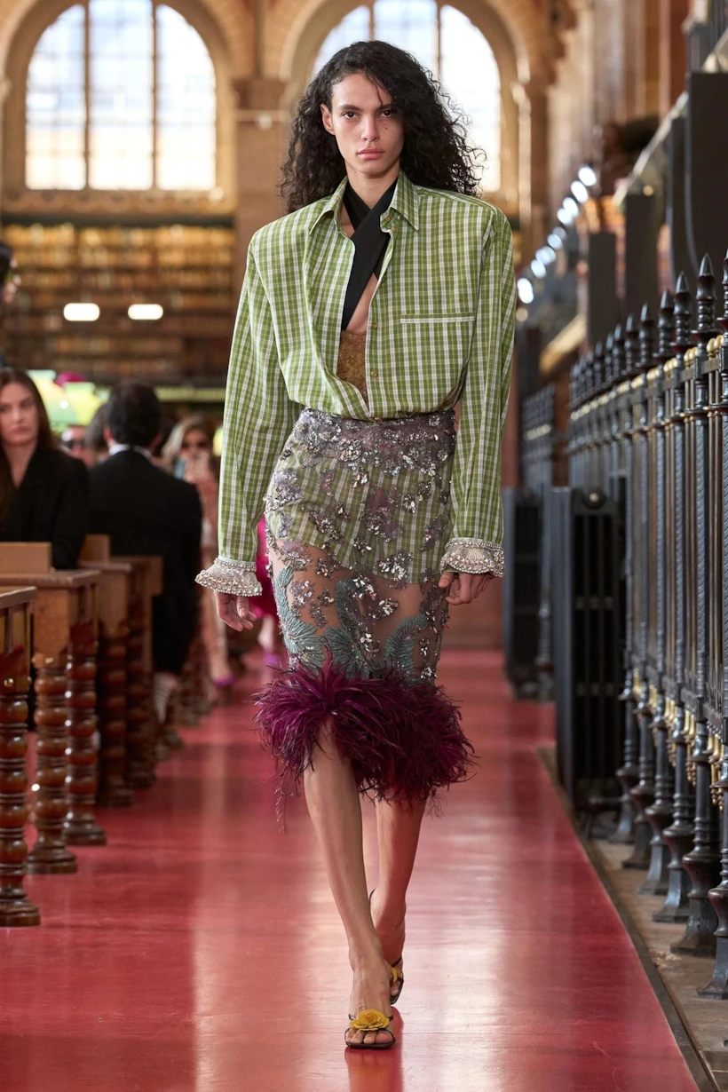 040_valentino_ss27